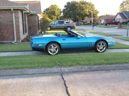 1989 Chevrolet Corvette Base Convertible 2-Door 5.7L, image 2