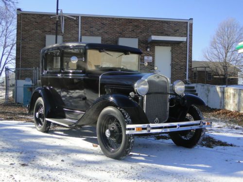 1930 ford model a tudor *excellent*