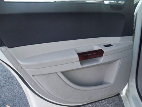 2005 CHRYSLER 300C,HEMI V8,SUNROOF,NAV,HEATED SEATS,LEATHER,LOOK $99 NO RESERVE, image 23