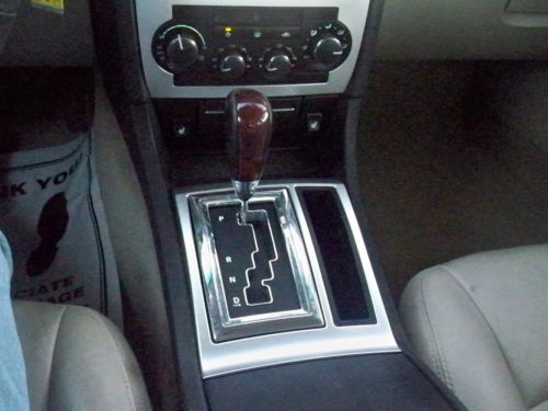 2005 CHRYSLER 300C,HEMI V8,SUNROOF,NAV,HEATED SEATS,LEATHER,LOOK $99 NO RESERVE, image 36