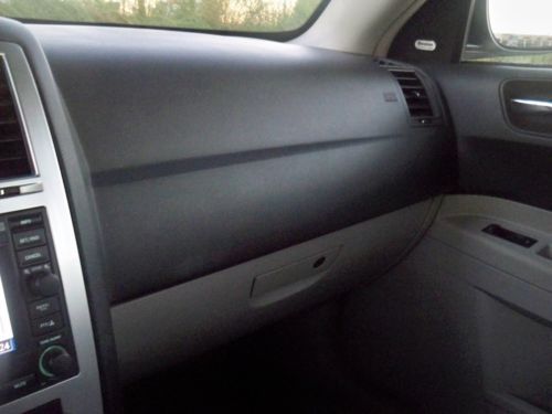 2005 CHRYSLER 300C,HEMI V8,SUNROOF,NAV,HEATED SEATS,LEATHER,LOOK $99 NO RESERVE, image 39