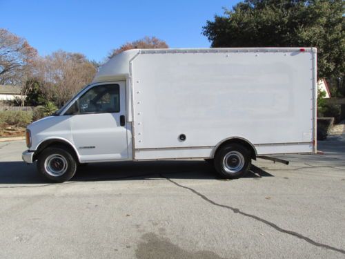 99 1 ton cargo cube van