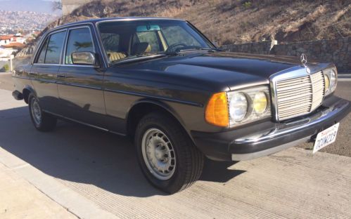 1985 Mercedes-Benz 300D TURBO DIESEL, US $5,650.00, image 2