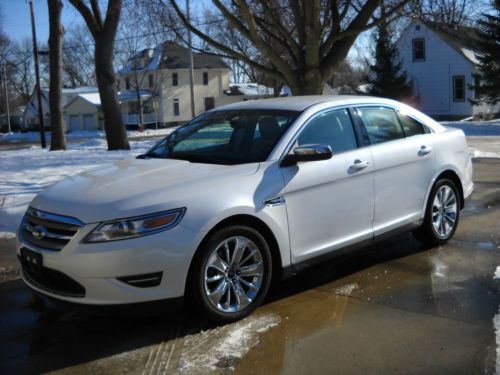 2010 ford taurus limited sedan 4-door 3.5l