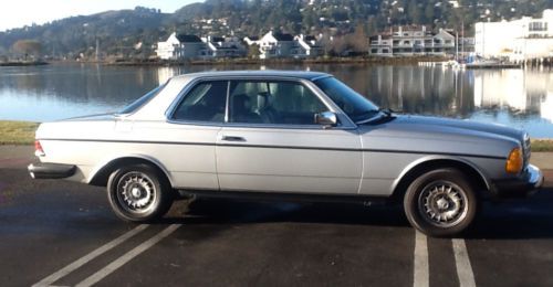 Mercedes-benz 300 cd / cdt turbo diesel california rust free w123 original coupe