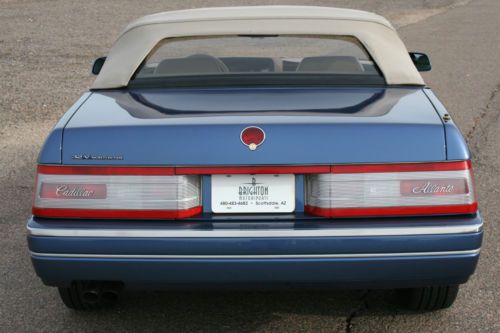 Stunning "One-of-a-Kind" 1993 Cadillac Allante Convertible, image 4