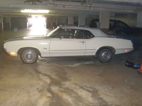 1972 oldsmobile cutlass convertible, one owner, california blue plate car