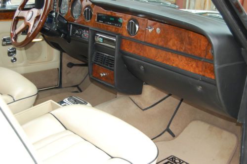 1980 Rolls-Royce Corniche II Convertible, Black / Beige, Well Documented History, US $57,900.00, image 17
