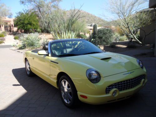 2002 ford thunderbird base convertible 2-door 3.9l