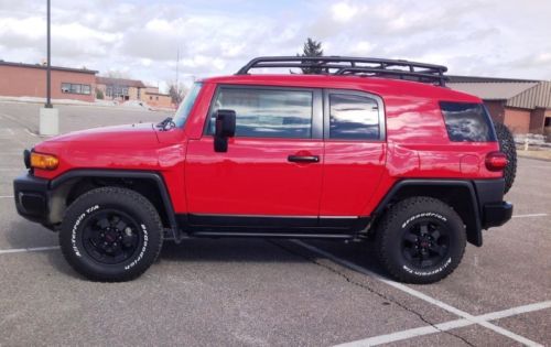 2012 toyota fj cruiser suv 15284 miles