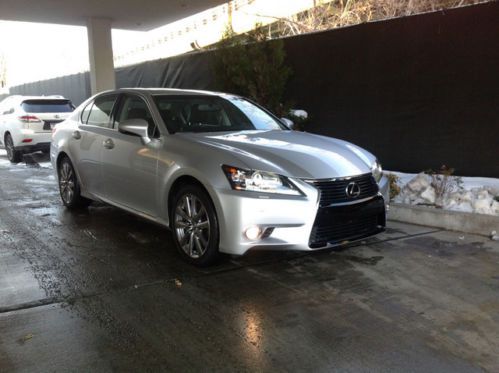 2013 lexus 4dr sdn awd