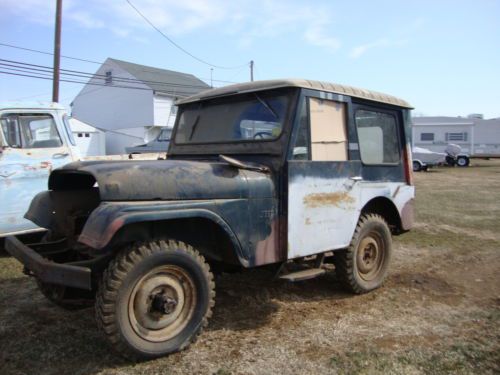 64 jeep  with two tops