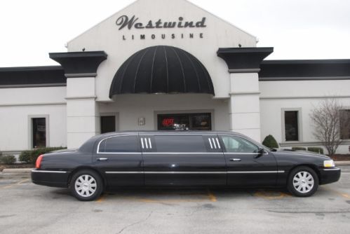 Limo limousine lincoln town car ford black 2004 6 pack low price stretch luxury