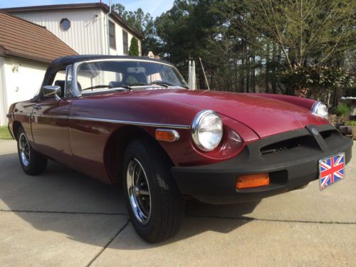 1976 mgb roadster - nice original convertible