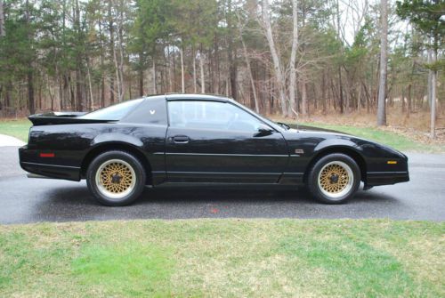 1989 pontiac firebird trans am gta