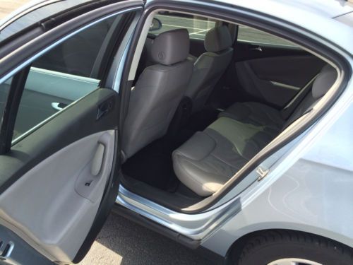 2006 Volkswagen Passat 2.0T Sedan 4-Door 2.0L, US $8,000.00, image 9