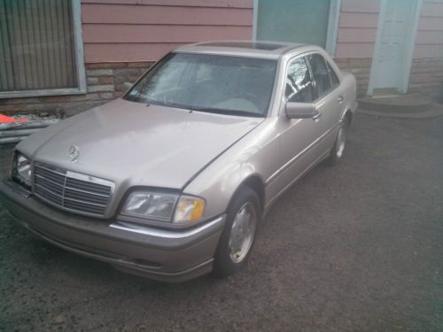 1998 mercedes-benz c280 base sedan 4-door 2.8lparts ez fix wrecked free shipping