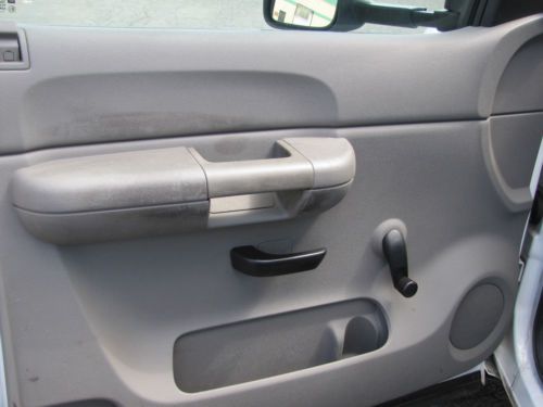 CHEVROLET SILVERADO 3500 HD UTILITY BOX BODY TRUCK!!! ONE ONWER, DUAL TIRES!!!, image 15