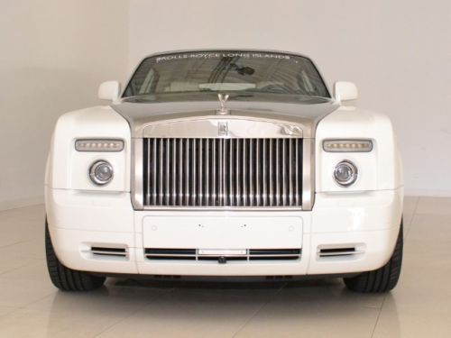 One Owner; Original MSRP $496,705; English White / Creme Light & Navy Blue, US $299,950.00, image 14