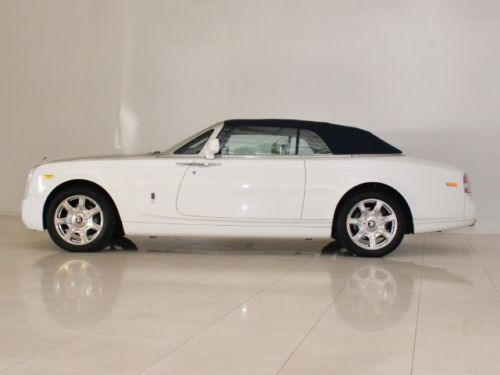 One Owner; Original MSRP $496,705; English White / Creme Light & Navy Blue, US $299,950.00, image 20