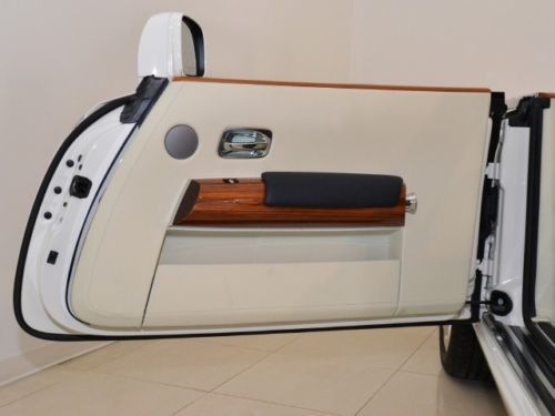 One Owner; Original MSRP $496,705; English White / Creme Light & Navy Blue, US $299,950.00, image 26