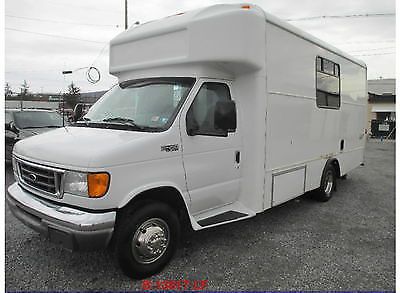 2003 ford f-450 dog grooming vehicle