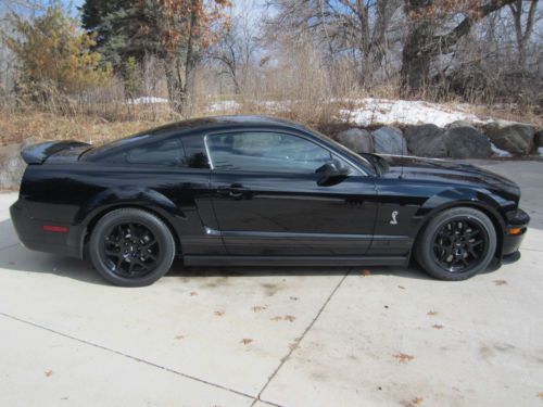 2008 ford gt500 mustang low miles, performance enhancing extras