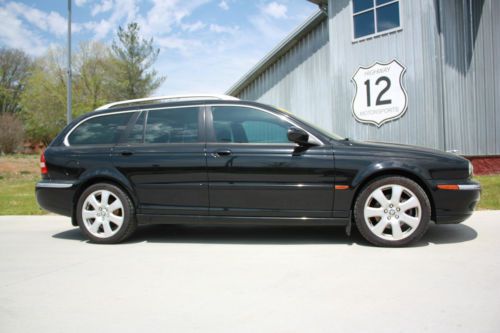 Black 2005 jaguar xs-3 wagon