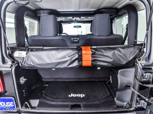 SUV 3.6L CD 4x4 Security System Keyless Entry 4WD manual transmission A/C ABS, image 29