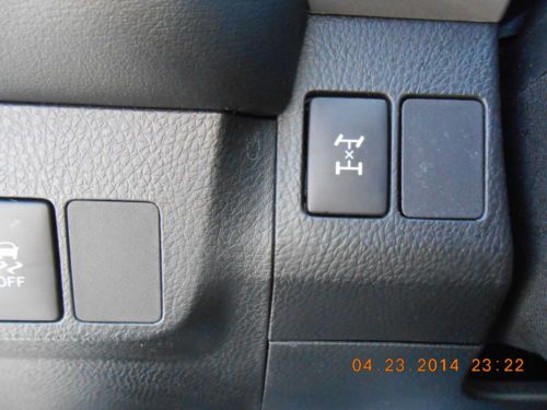 2013 Toyota RAV4 All Wheel Drive XLE 4X4, image 34