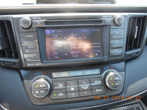 2013 Toyota RAV4 All Wheel Drive XLE 4X4, image 35