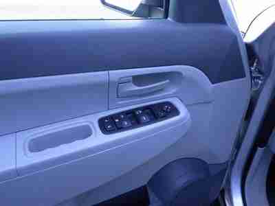 Sport 3.7L 210 horsepower 3.7 liter V6 SOHC engine 4 Doors 4-wheel ABS brakes, image 16