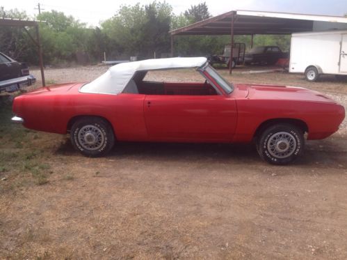 1967 Plymouth Barracuda 2dr Convertible 37,392 miles, image 3