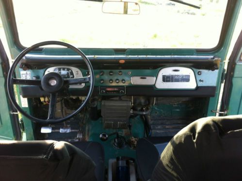 1973 TOYOTA LAND CRUISER  FJ40 ALL ORIGINAL RUNS GREAT 2ND OWNER, image 9
