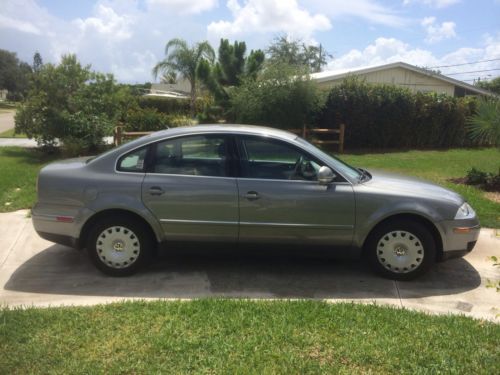 2005 volkswagen passat gl tdi sedan 4-door 2.0l