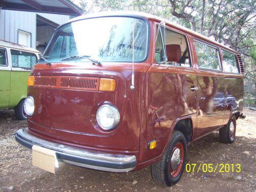 VW Bus 1978 Type # 2 "Champagne Edition # 2 ", image 2
