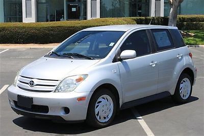 2005 scion xa base hatchback 5-door 1.5l