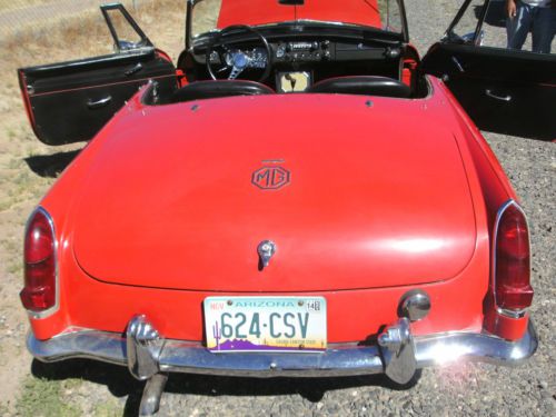 1965 MGB Roadster,  chrome bumpers, image 4