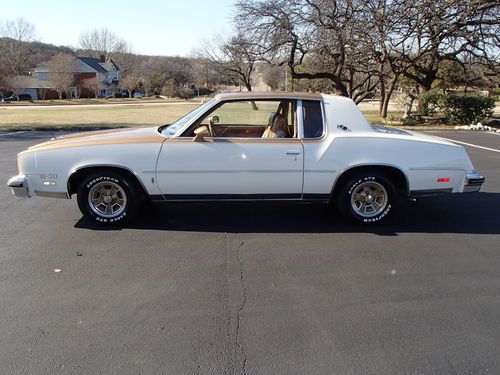 1979 hurst olds - texas car -original one owner  low reserve - lots of documents