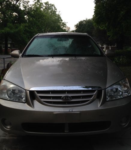 Kia spectra 2006 used in a good condition!!!
