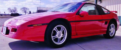 1987 pontiac fiero gt - red - leather - options - high performance