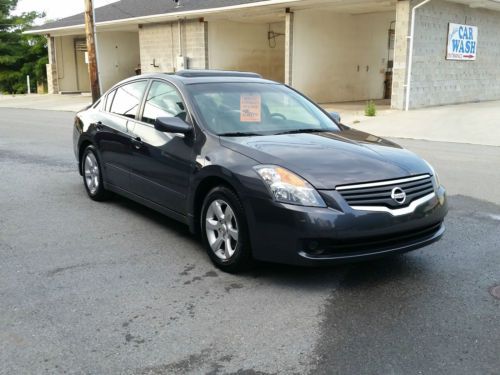 2008 nissan altima sl sedan 4-door 2.5l!! like new!!