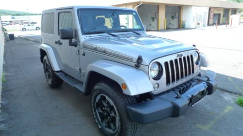 2014 jeep wrangler sahara polar edition clean title loaded low miles  warranty!