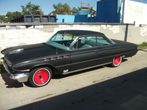 1961 buick electra base hardtop 2-door 6.6l bublble top