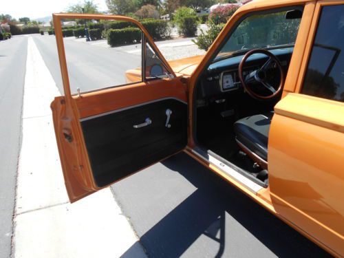 Valiant with, clutchless 3 sp on floor, air shocks, US $4,150.00, image 8