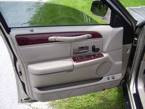 lincoln town car, image 12