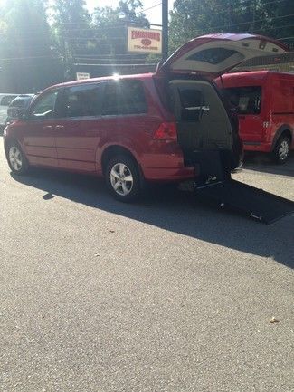 2009 red se handicap wheelchair rear entry van!