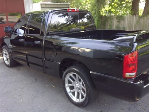 05 Dodge Ram Viper SRT Truck~Low mileage~4 Door 10 CYL~BRAND NEW TIRES!, image 2
