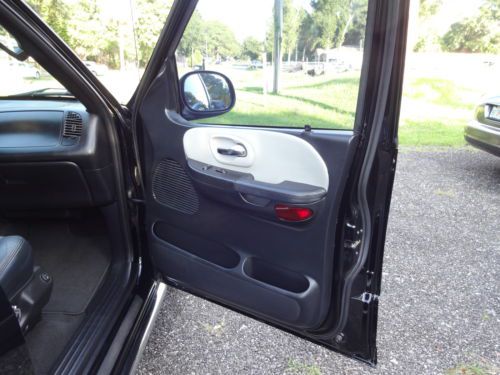 2003 Ford F-150 Harley-Davidson Edition Crew Cab Pickup 4-Door 5.4L Supercharged, image 12