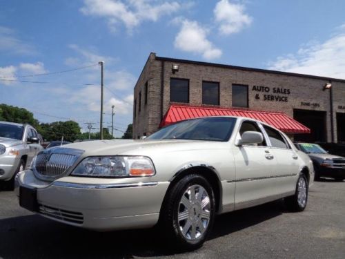 2005 lincoln town car